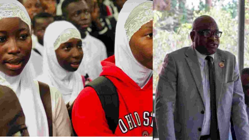 Ambassador Atumani Dainkeh Donates Le 22,000 To Benevolent Secondary School To Motivate Best Performing Pipuls And Teachers