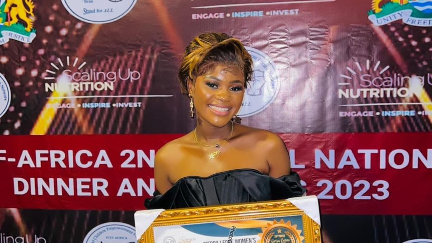 Sierra Leonean Journalist Zizer JJ Mumgbay Receives Women's Excellence Award.