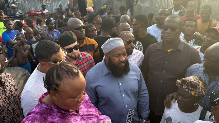 Jagaban Donates Le 60 Million to Fire Victims in Kroo Bay Community