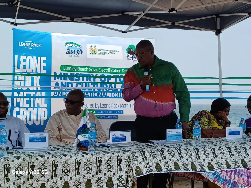 Lumley-Beach-Solar-Electrification-Project-3.jpg Lumley-Beach-Solar-Electrification-Project-3.jpg