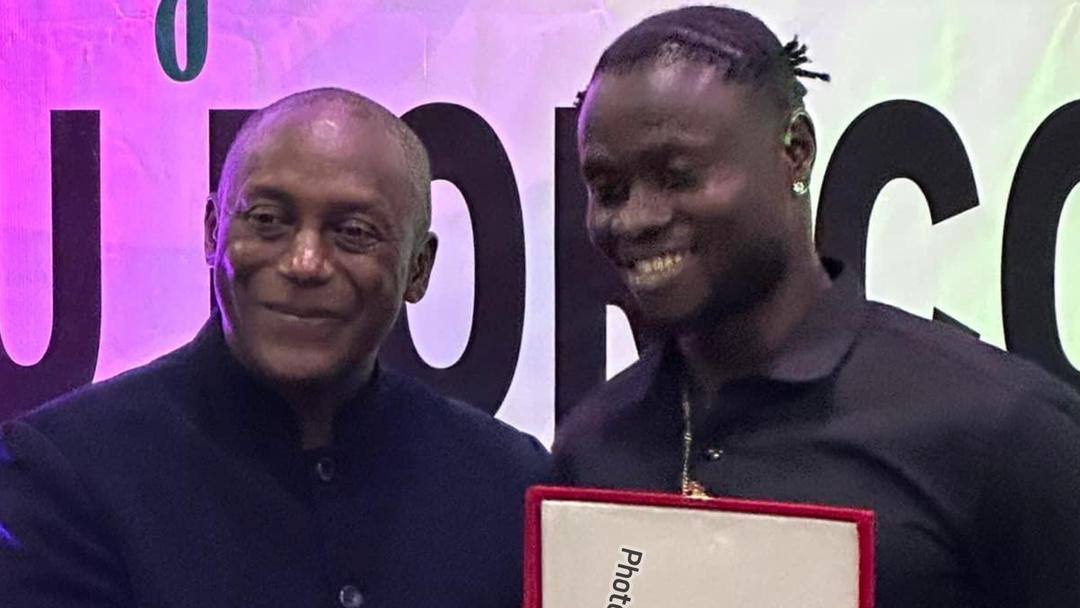 MUSA NOAH KAMARA CROWNED PLAYER OF THE SEASON AT SIERRA LEONE PREMIER LEAGUE AWARDS Dr. Yumkella and Musa Tombo