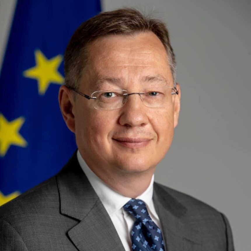 EU-DELEGATE TO SIERRA LEONE.