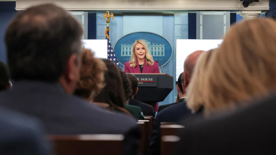 White House Opens Briefings to New Media Outlets White House Opens Briefings to New Media Outlets