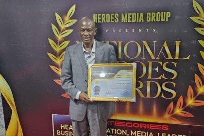 Veteran Journalist Bai Bai Sesay Receives SLAJ award