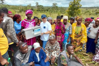 EU Bus Tour visits cashew farmers in northern Sierra Leone