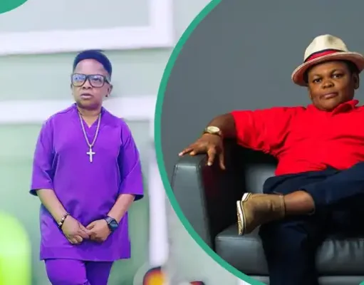 Who are Aki and Pawpaw Aki and Pawpaw