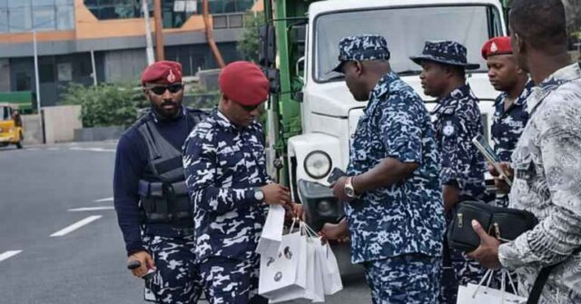 IGP Sellu Meets the Public, Shares Festive Gifts in Freetown