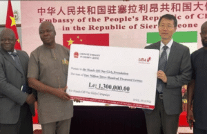 Chinese Embassy Supports Girls’ Empowerment with Donation to Hands of Our Girls Campaign Chinese Embassy Supports Girls’ Empowerment with Donation to Hands of Our Girls Campaign