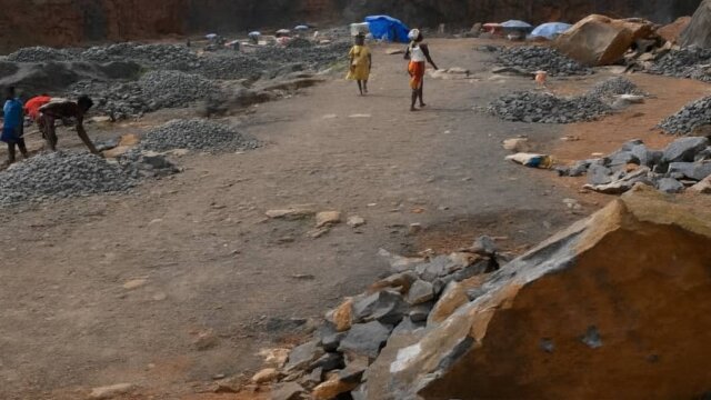 Sierra Leone’s Child Miners Struggle to Stay in School Picture Credit Hassanatu Kamara