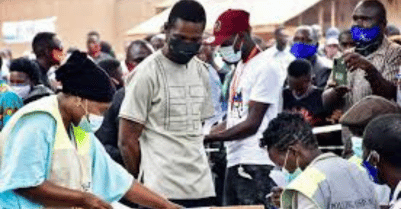 Uganda Extends Polling Hours After Voting Delays Amid Technical Problems Uganda Extends Polling Hours After Voting Delays Amid Technical Problems