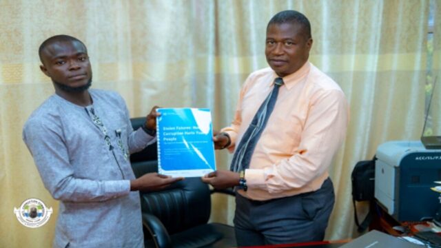ACC Recieves UNODC Youth Report on corruption from Zero Corruption campaign